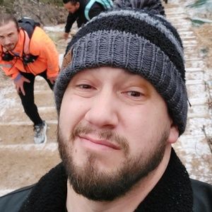 Meet your Posher, Henry